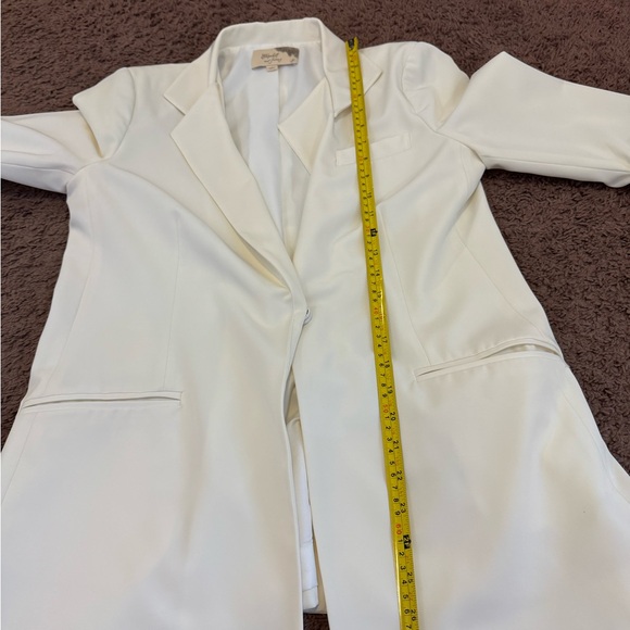 Elizabeth And James Cream Scrunch Sleeve Blazer Long Line 8 - Picture 8 of 12